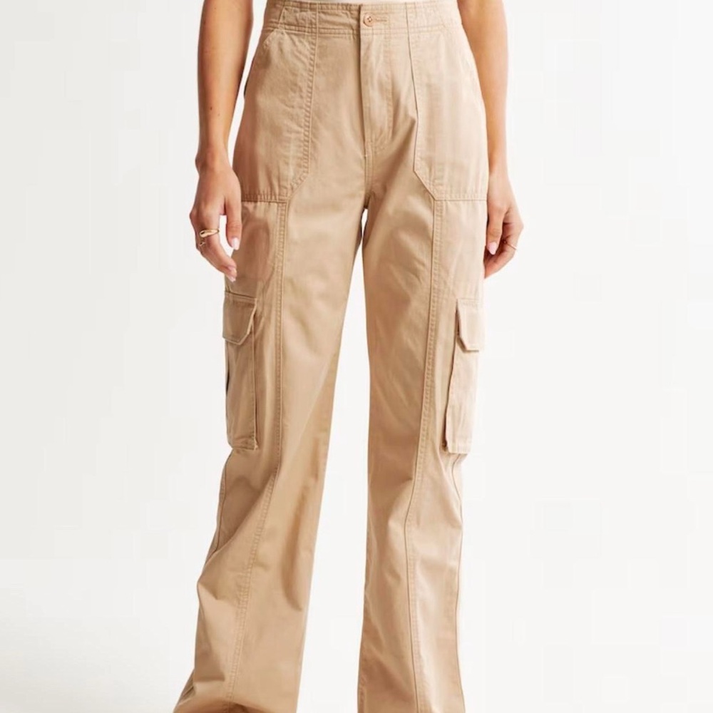 A&F Beige Cargo Pants